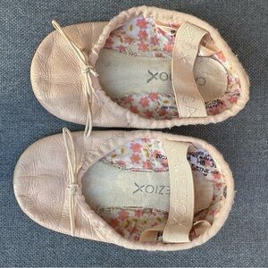 Capezio Toddler Girls Pink Ballet Shoes - 7M